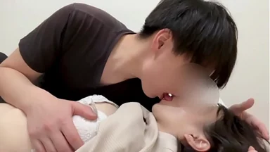 Quay phim cá nhân: Maria với cú blowjob hạng sang, nuốt sâu đến gốc và ôm chặt lấy. Video góc nhìn chủ quan khi cô ấy vắt kiệt hết tinh dịch... Hentai nghiệp dư Nhật Bản