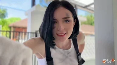 Cô thợ sửa xe xinh đẹp hút sâu họng, địt thô bạo và xuất tinh lên mặt góc nhìn đầu tiên